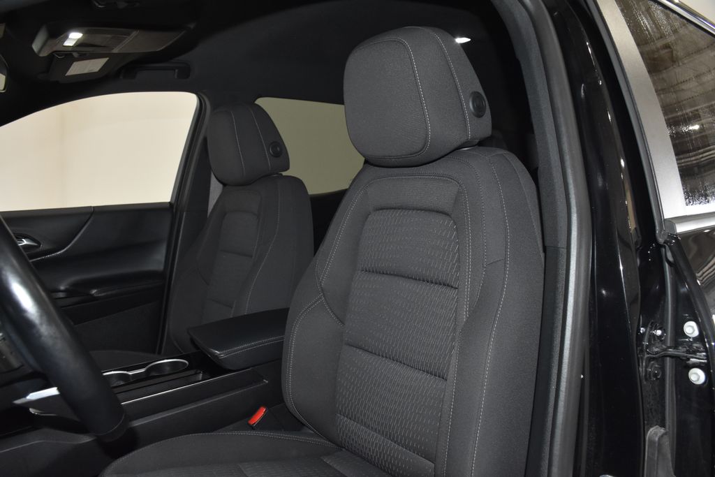 2025 Chevrolet Equinox LT - Photo 19