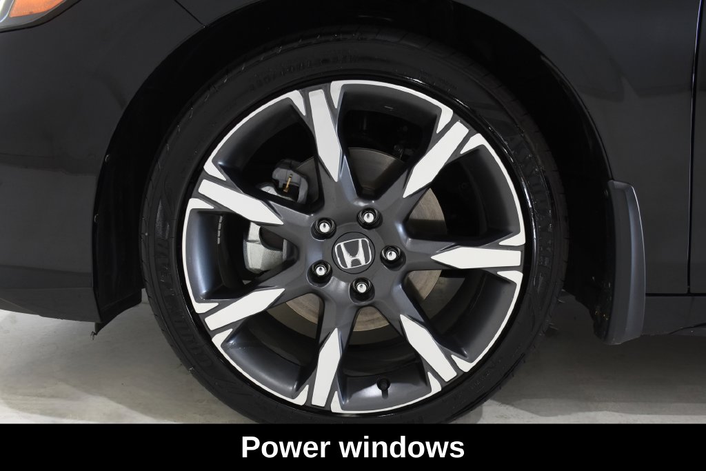 2026 Honda Civic Hatchback Sport Touring - Photo 8