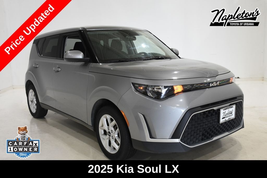 Used 2025 Kia Soul LX Hatchback