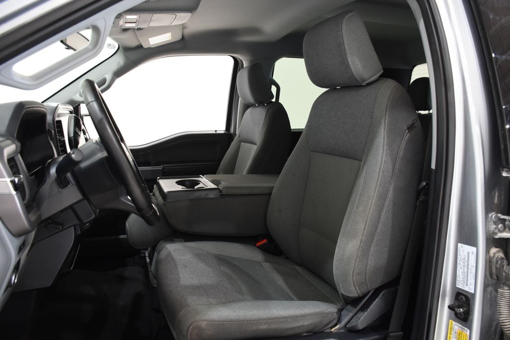 2025 Ford F-150 XLT - Photo 22