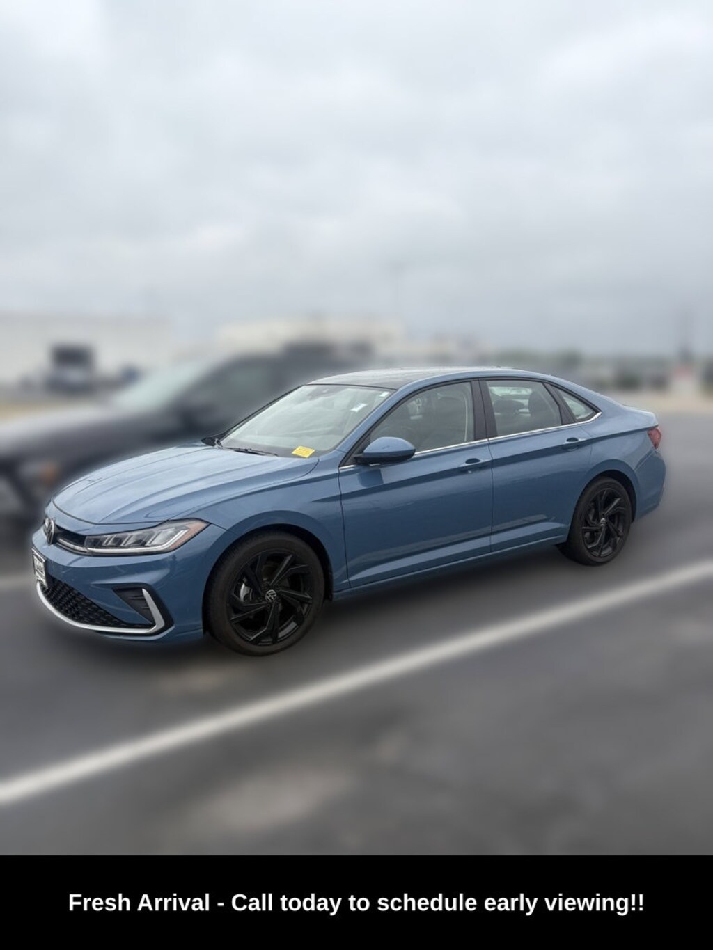 Used 2025 Volkswagen Jetta 1.5T SE Sedan