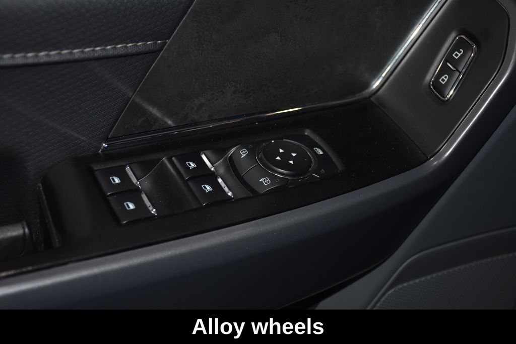 2025 Ford F-150 XLT - Photo 23
