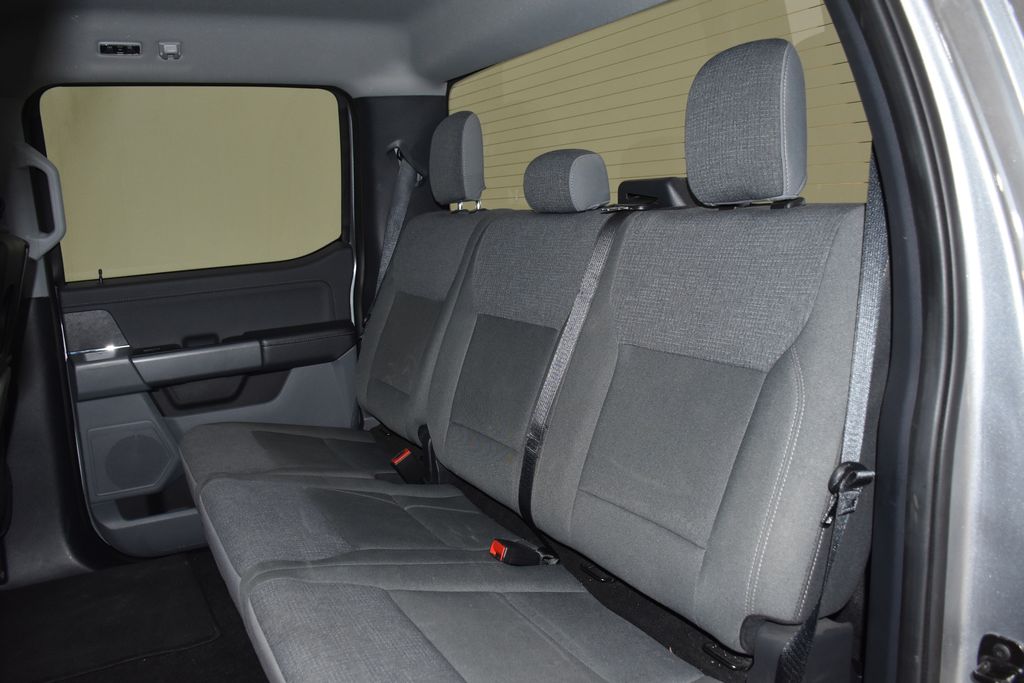2025 Ford F-150 XLT - Photo 25