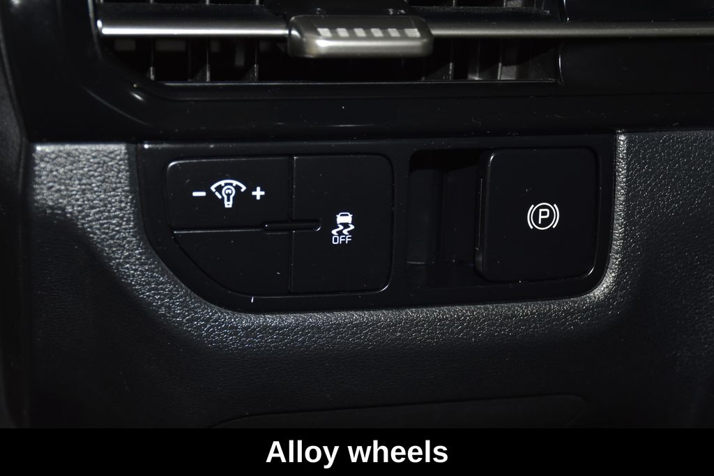 2026 Kia Sportage LX - Photo 11