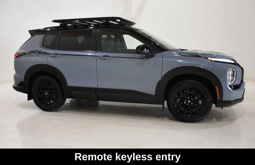 Used 2025 Mitsubishi Outlander Trail Edition SUV