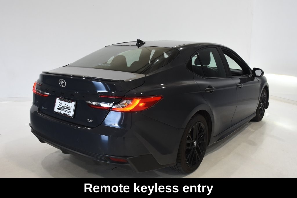 Used 2025 Toyota Camry SE Sedan