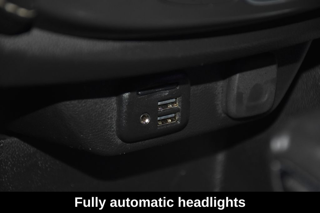 2022 Chevrolet Traverse Premier - Photo 21