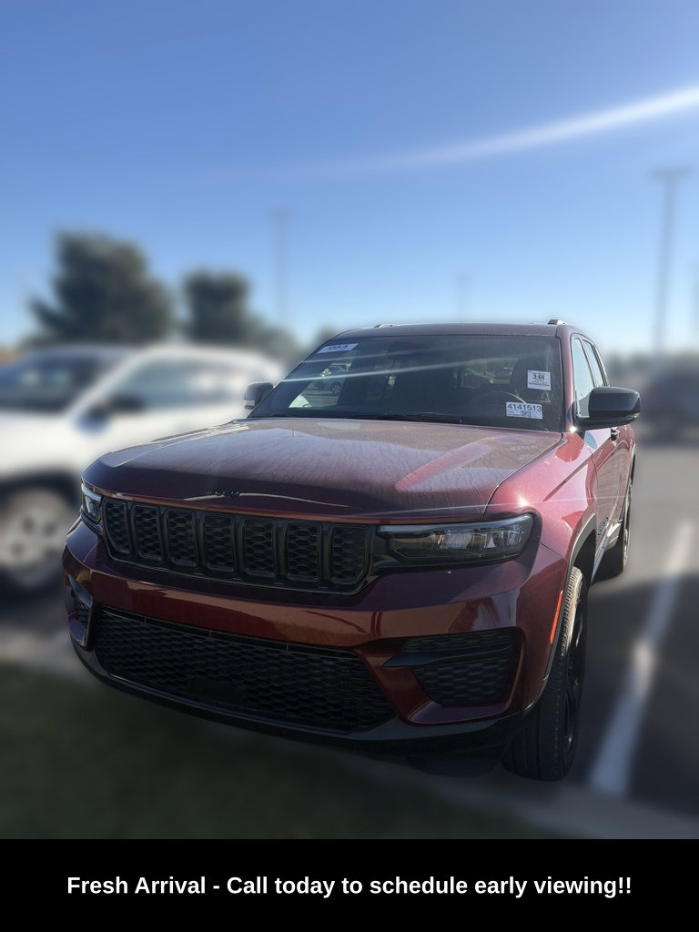 Used 2023 Jeep Grand Cherokee Altitude X SUV