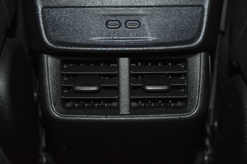 2025 Chevrolet Equinox LT - Photo 22
