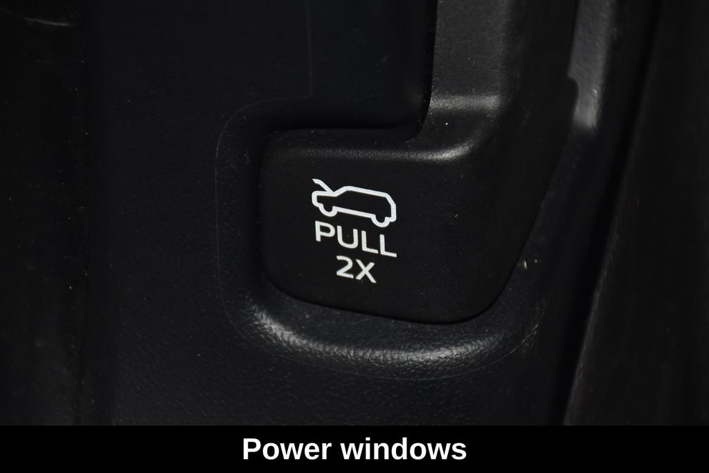 2021 Ford Explorer Platinum - Photo 16
