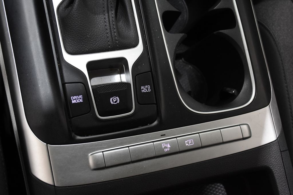 2024 Kia Carnival LX - Photo 24