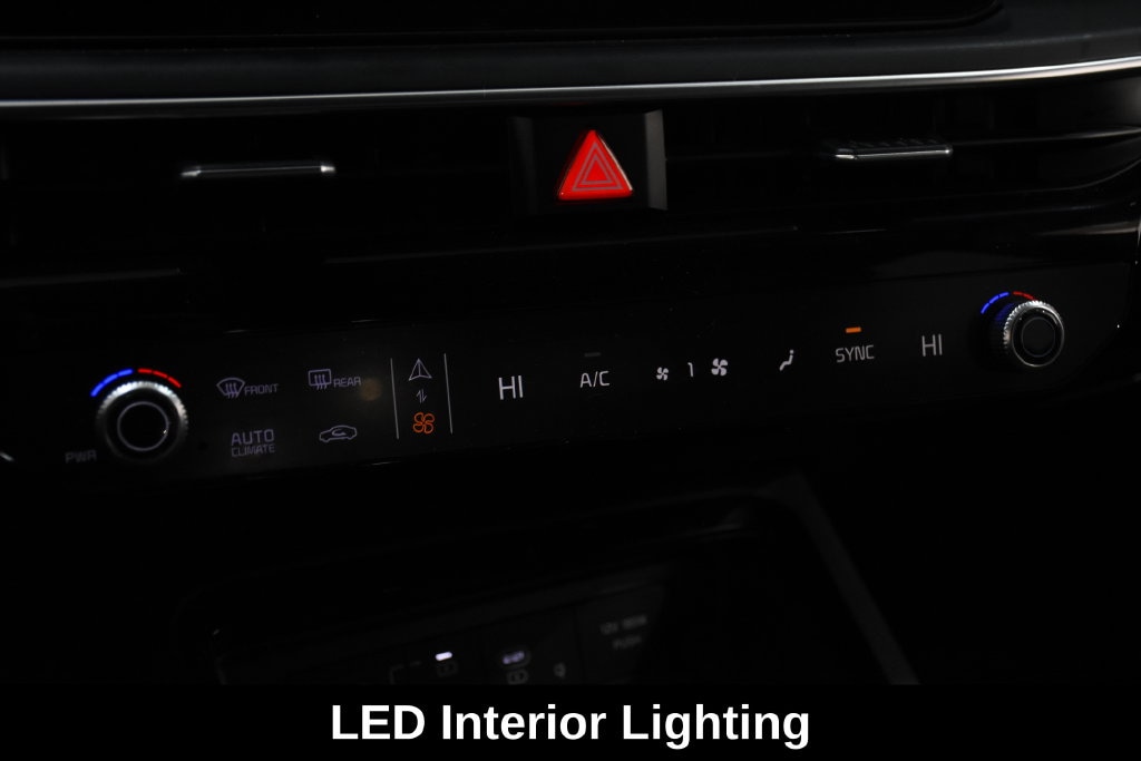 2025 Kia K5 GT-Line - Photo 25