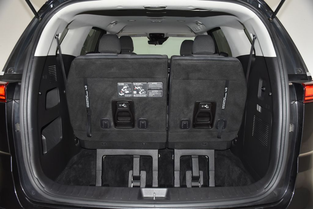 2024 Kia Carnival LX - Photo 29
