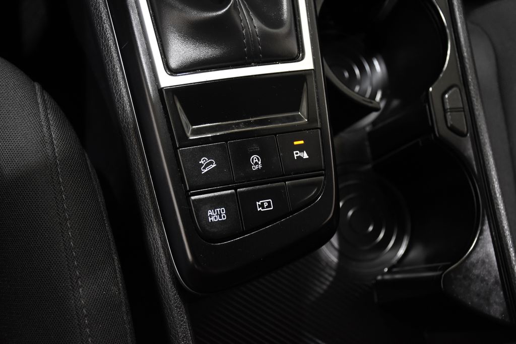 2026 Kia Sportage LX - Photo 24