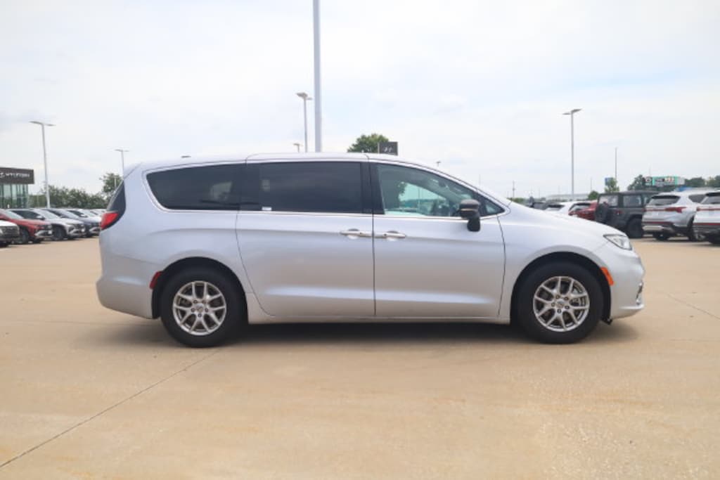 Certified 2024 Chrysler Pacifica Touring L Van Passenger Van