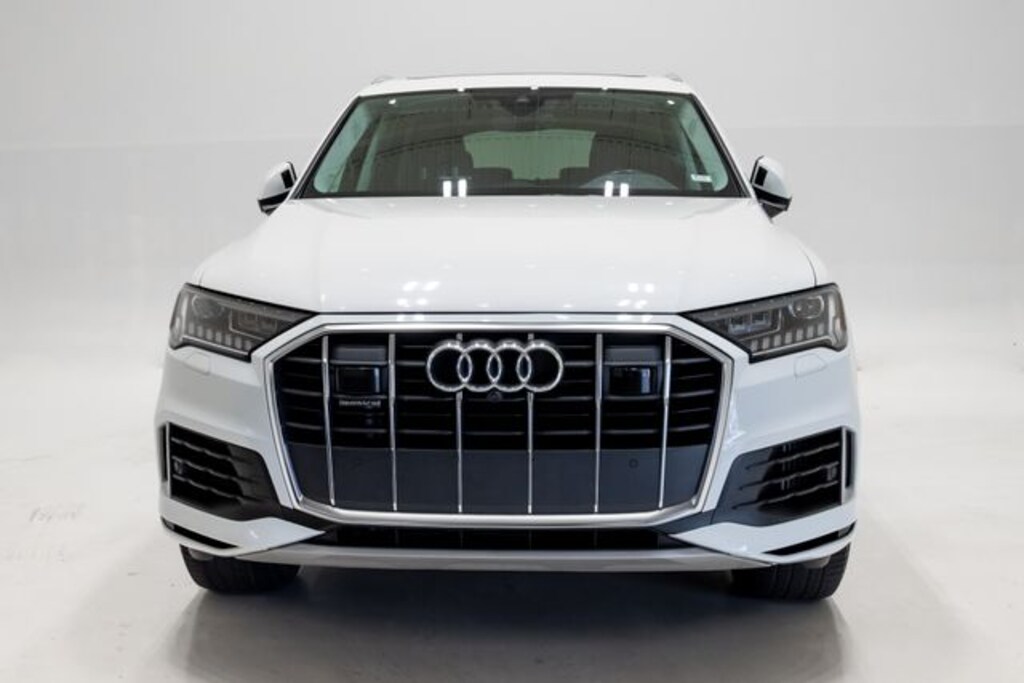 Used 2024 Audi Q7 55 Premium SUV