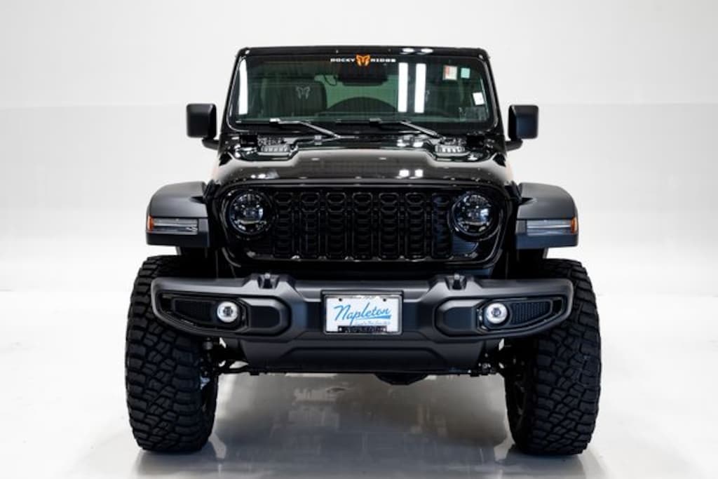 New 2026 Jeep Wrangler 4-DOOR WILLYS Sport Utility