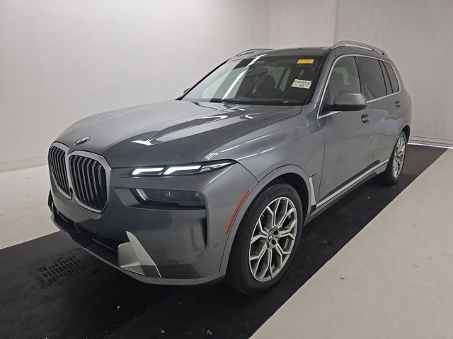 2024 BMW X7 40i