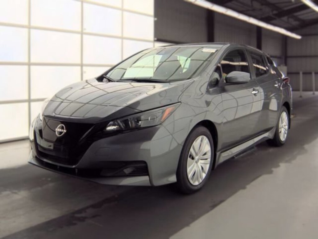 Used 2025 Nissan LEAF S Hatchback