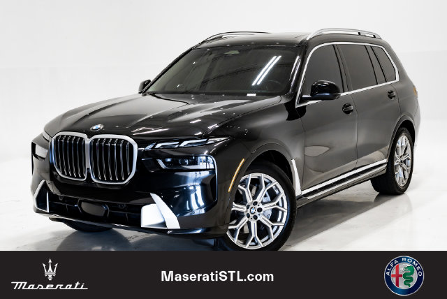 2023 BMW X7 40i