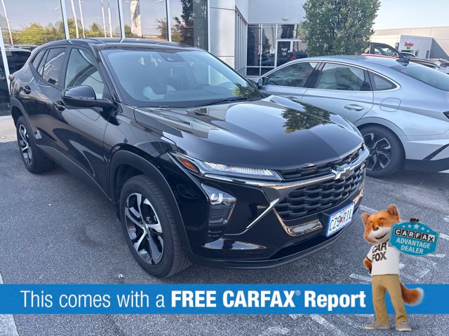 Used 2025 Chevrolet Trax 1RS SUV