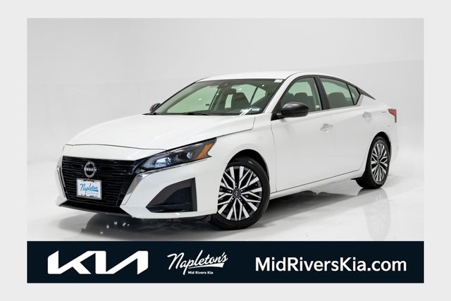 2024 Nissan Altima 2.5 SV Sedan