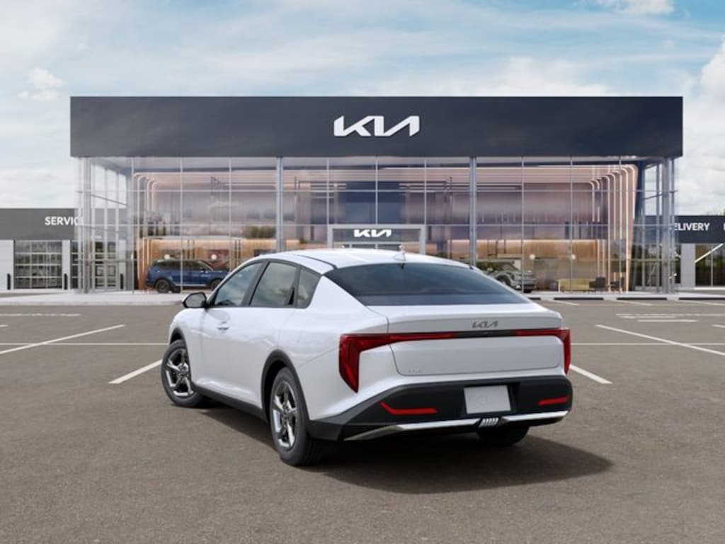 New 2026 Kia K4 LXS Sedan