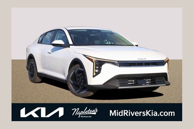 New 2025 Kia K4 EX Sedan