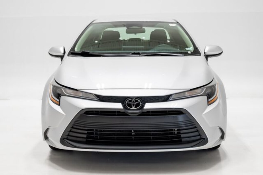 Used 2026 Toyota Corolla LE Sedan