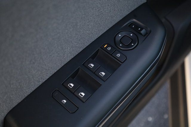 2025 Kia K4 EX - Photo 16