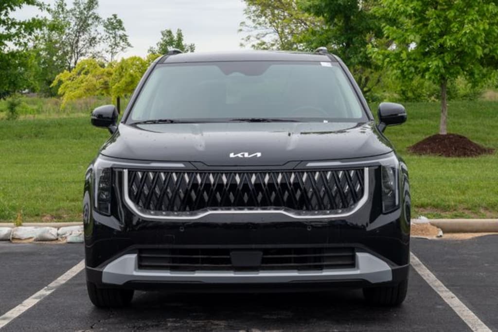 New 2026 Kia Carnival EX Van Passenger Van
