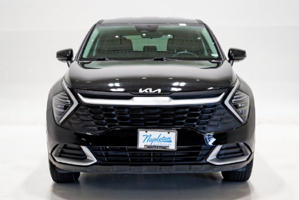 Used 2025 Kia Sportage LX SUV