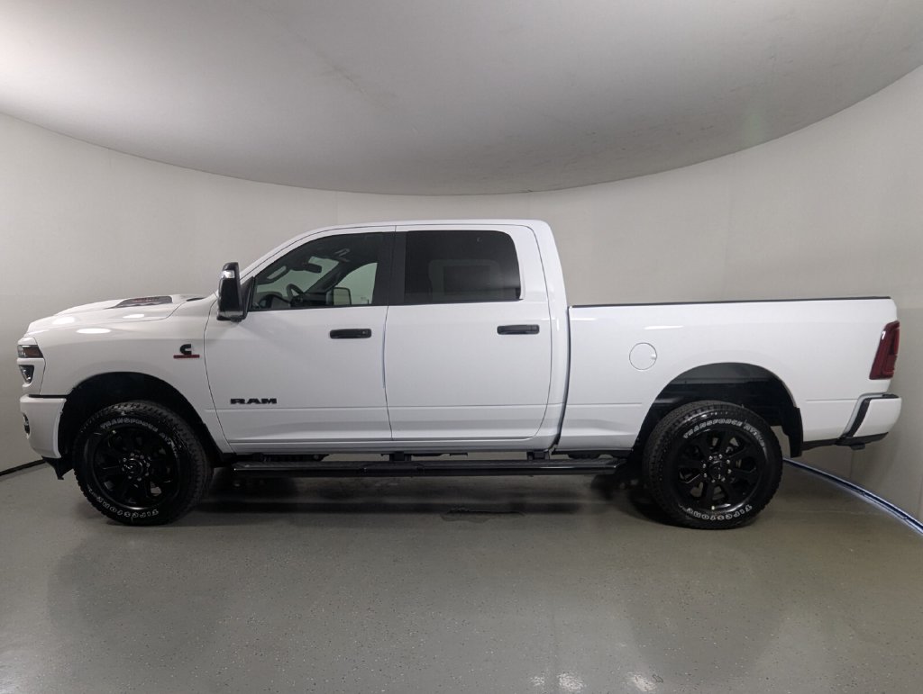 New 2026 Ram 2500 BIG HORN CREW CAB 4X4 6'4 BOX Pickup
