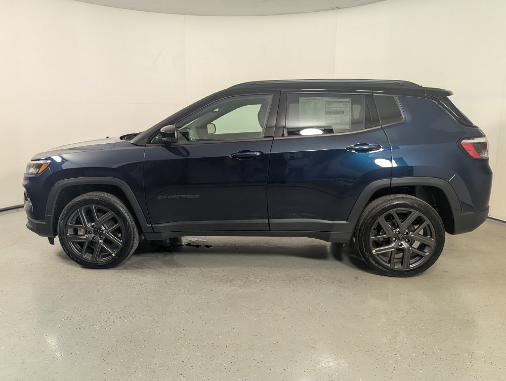 New 2026 Jeep Compass LIMITED ALTITUDE 4X4 Sport Utility