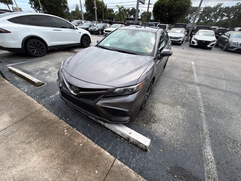 Used 2024 Toyota Camry SE Sedan
