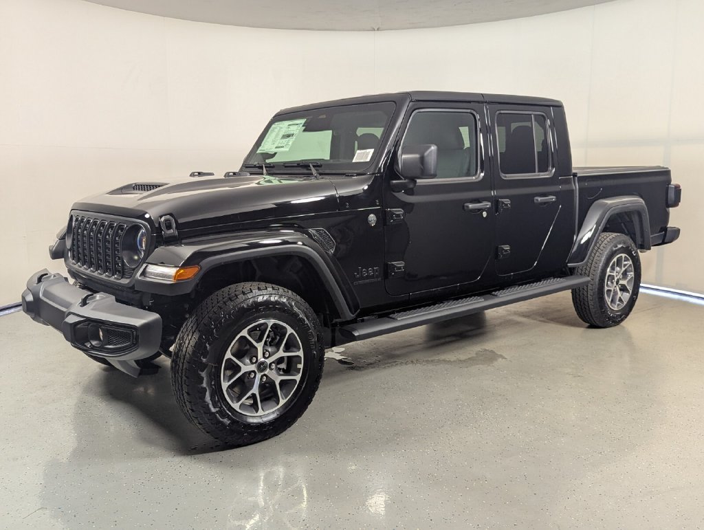 New 2026 Jeep Gladiator SPORT S 4X4 Pickup