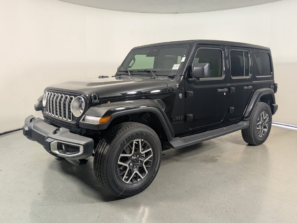 New 2026 Jeep Wrangler 4-DOOR SAHARA Sport Utility