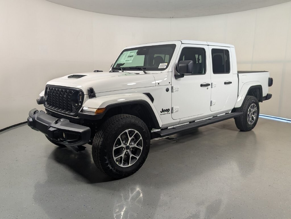 New 2026 Jeep Gladiator SPORT S 4X4 Pickup