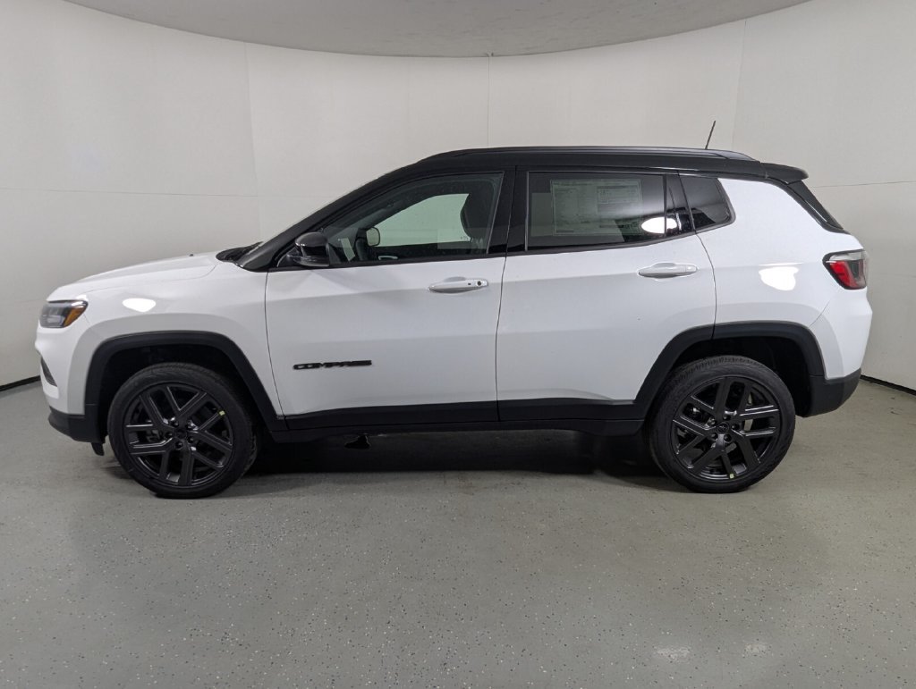 New 2026 Jeep Compass LIMITED ALTITUDE 4X4 Sport Utility