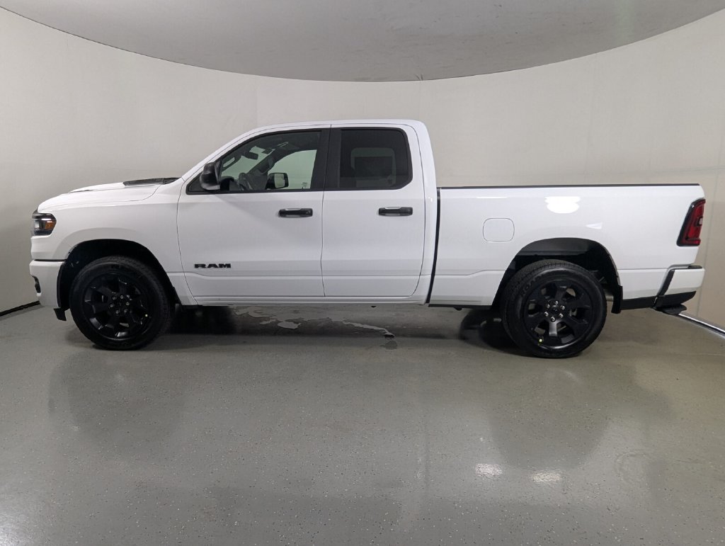 New 2026 Ram 1500 EXPRESS QUAD CAB 4X4 6'4 BOX Pickup