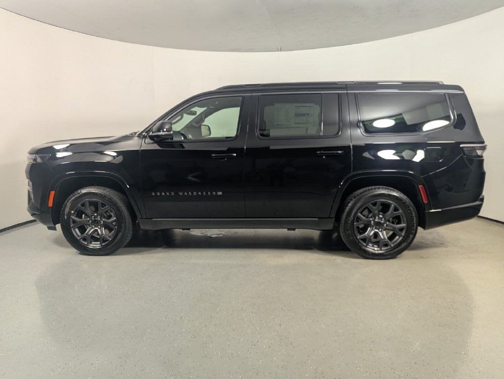 New 2026 Jeep Grand Wagoneer LIMITED ALTITUDE 4X4 Sport Utility