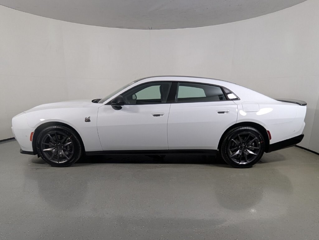 New 2026 Dodge Charger SCAT PACK PLUS 4-DOOR AWD Sedan