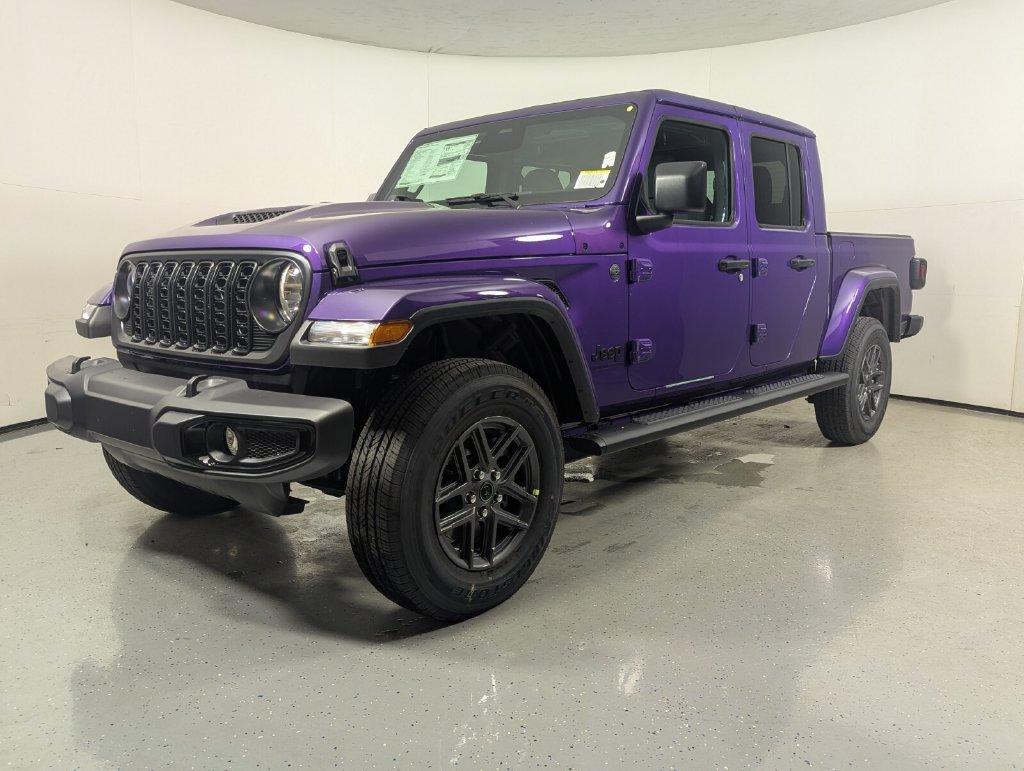 New 2026 Jeep Gladiator SPORT S 4X4 Pickup
