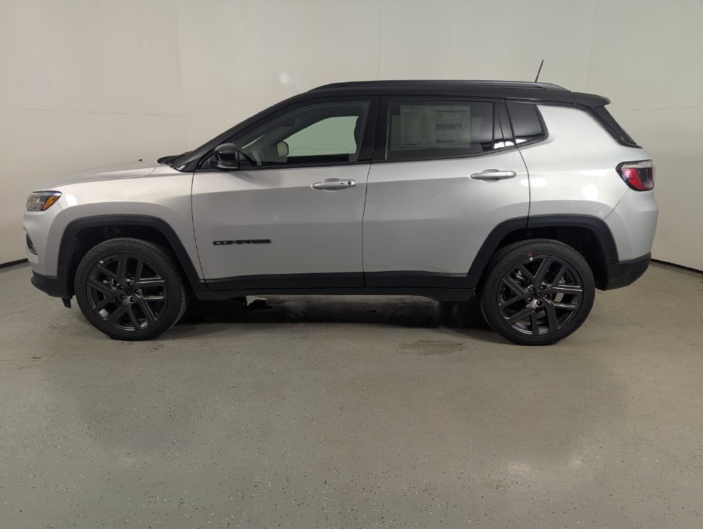 New 2026 Jeep Compass LIMITED 4X4 Sport Utility
