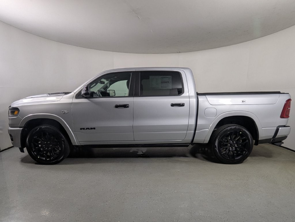New 2026 Ram 1500 LIMITED CREW CAB 4X4 5'7 BOX Pickup