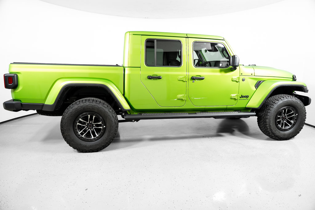 New 2026 Jeep Gladiator SPORT S 4X4 Pickup