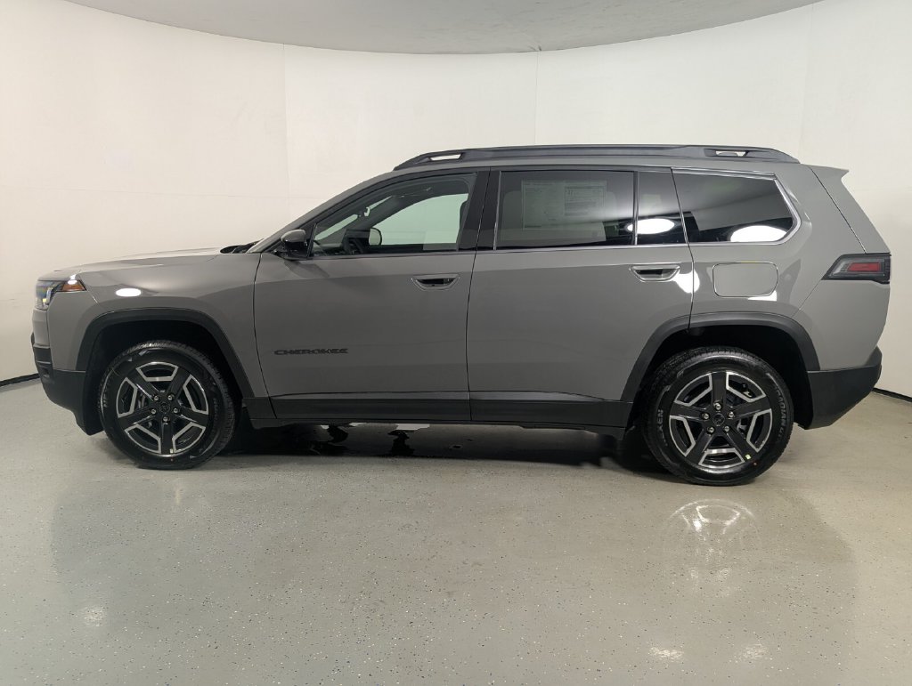 New 2026 Jeep Cherokee LAREDO 4X4 Sport Utility