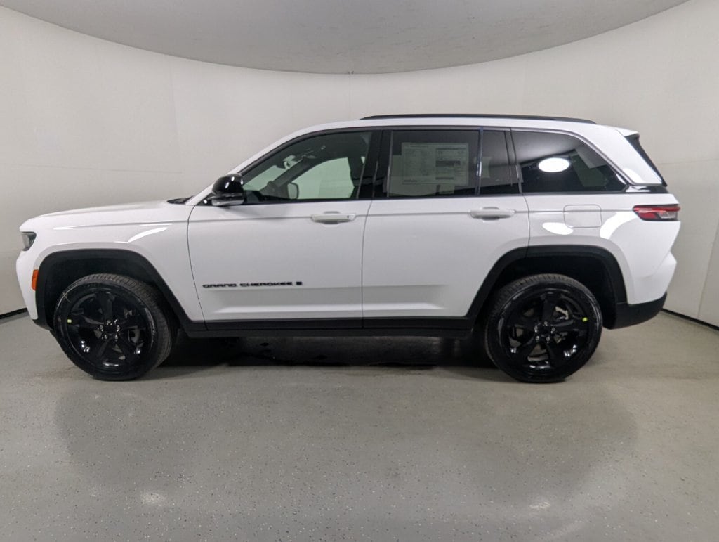 New 2026 Jeep Grand Cherokee LIMITED 4X4 Sport Utility