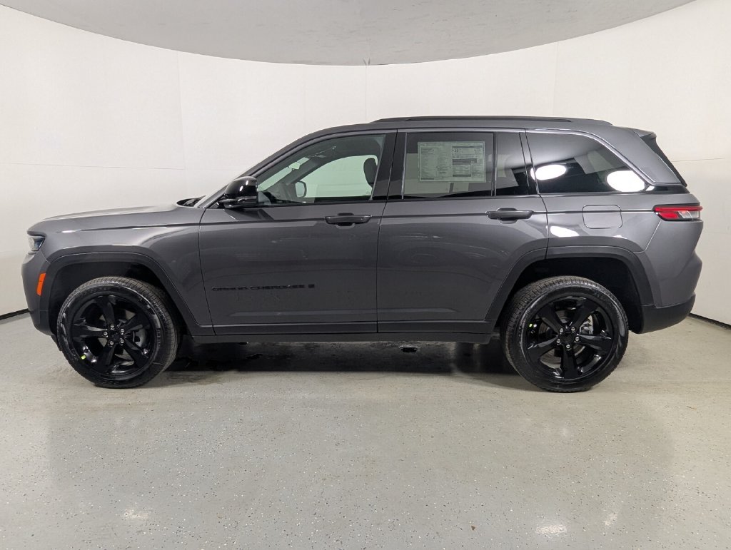 New 2026 Jeep Grand Cherokee LIMITED 4X2 Sport Utility