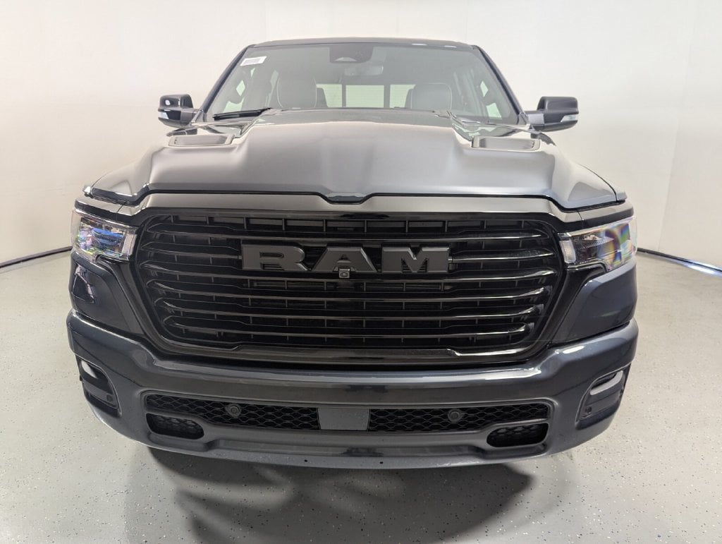 New 2026 Ram 1500 LARAMIE CREW CAB 4X4 5'7 BOX Pickup